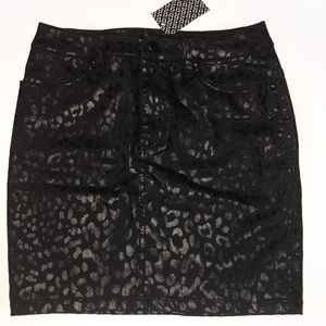 H&M divided Black leopard print size 6 BNWT